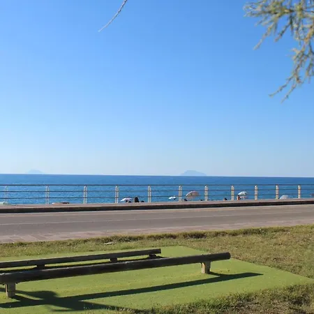 90 Secondi Dal Letto Al Mare * Capo dʼOrlando