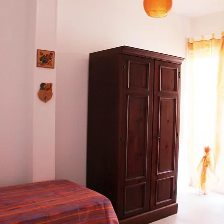 شقة 90 Secondi Dal Letto Al Mare Capo dʼOrlando