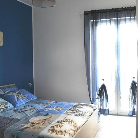 90 Secondi Dal Letto Al Mare Capo d'Orlando