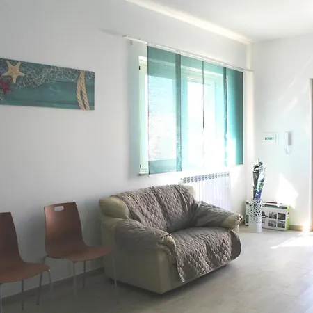 Apartment 90 Secondi Dal Letto Al Mare